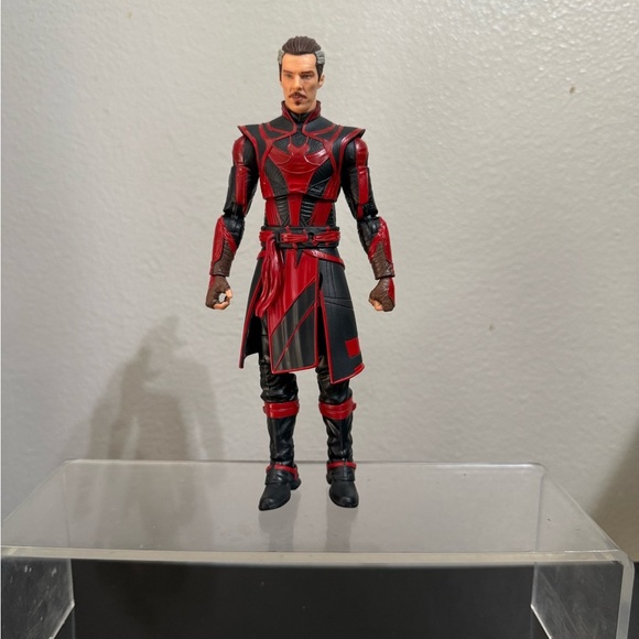 Marvel Legends Defender Strange Loose Figure - Picture 1 of 8